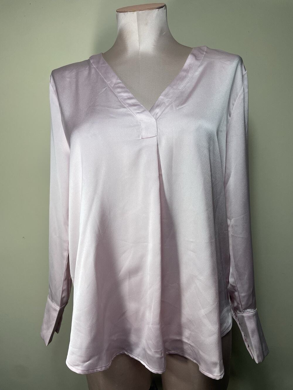 Ann Taylor Petite Blouse PM Medium Pink Satin V-Neck Long Sleeve Pleat Front Top